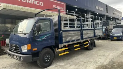 Hyundai 110XL thùng bạt màu xanh