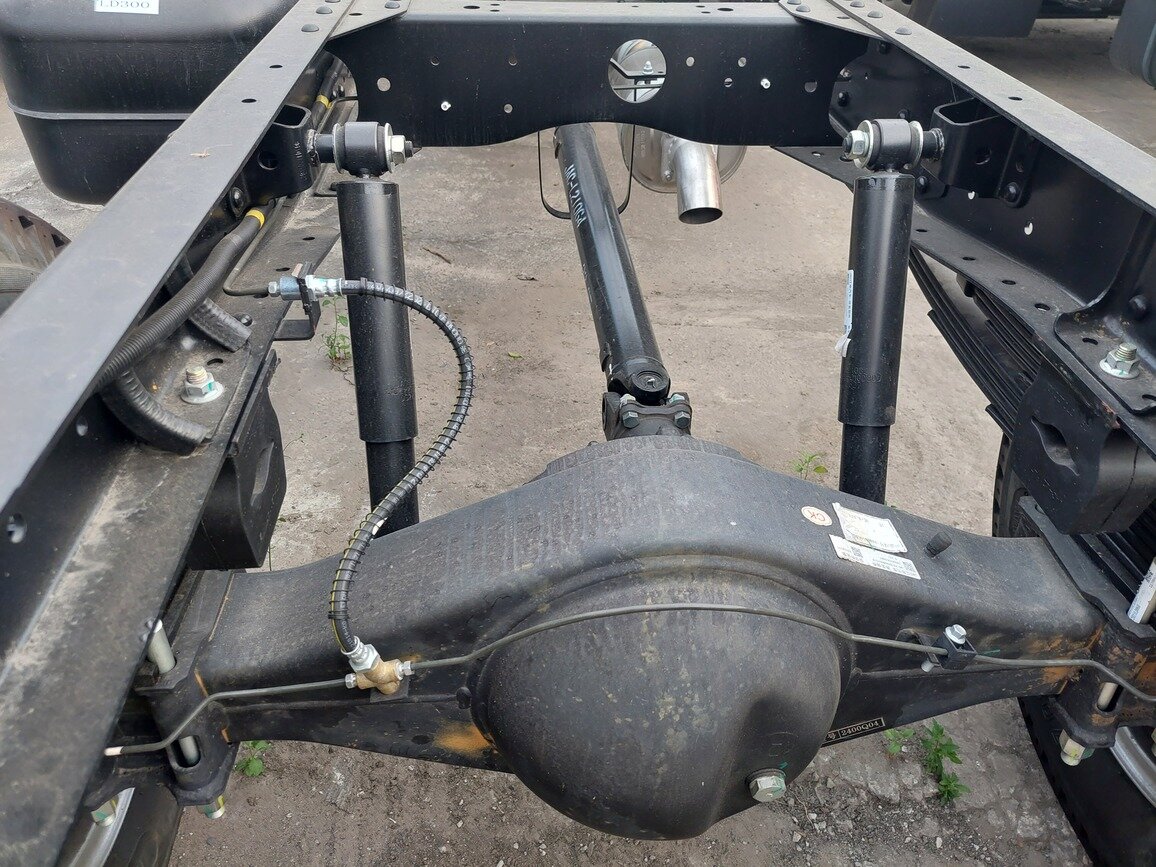 Khung treo xe