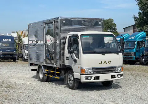 Xe Tải Jac H200 E5 Thùng Mui Bạt
