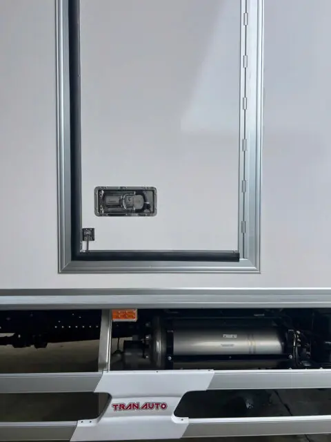 Alternative view of Xe Tải Jac N900 Thùng Bảo Ôn