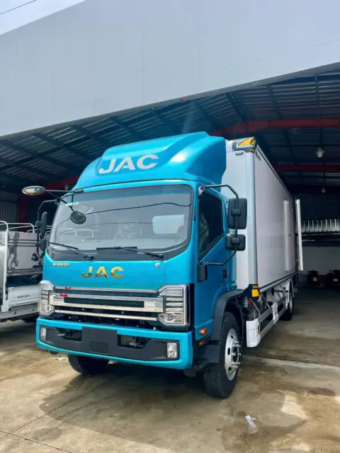 Xe Tải Jac N900 Thùng Bảo Ôn