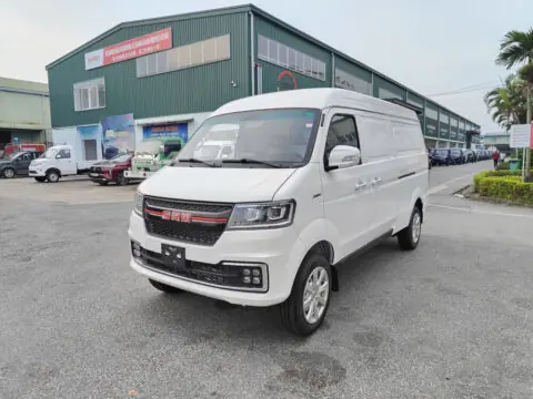 Xe SRM X30L – Xe Van 945Kg