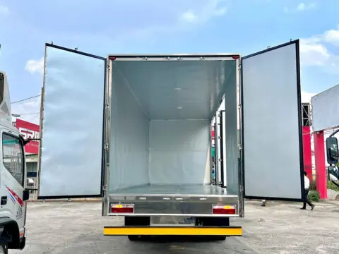 Alternative view of Xe Tải Jac N900 Plus E5 Thùng Kín