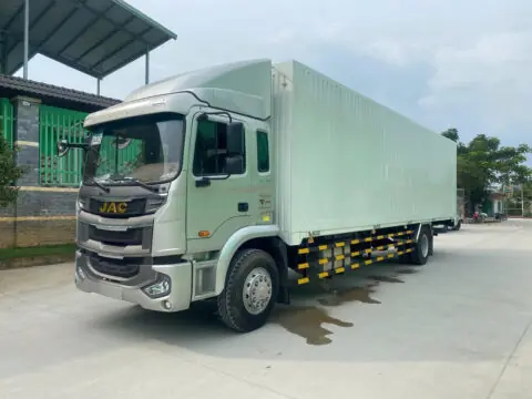 Xe Tải JAC A5 Thùng Kín Cánh Dơi