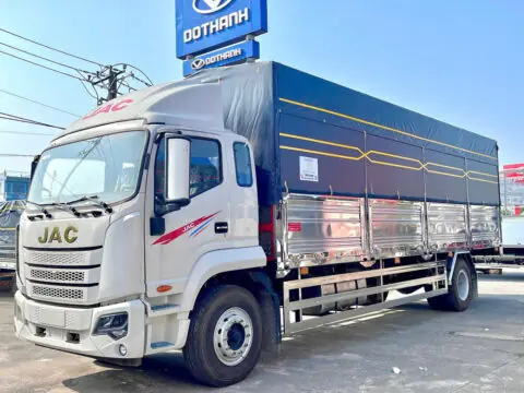 Xe Tải Jac Dawos Thùng Mui Bạt 8m2 Cabin Thấp
